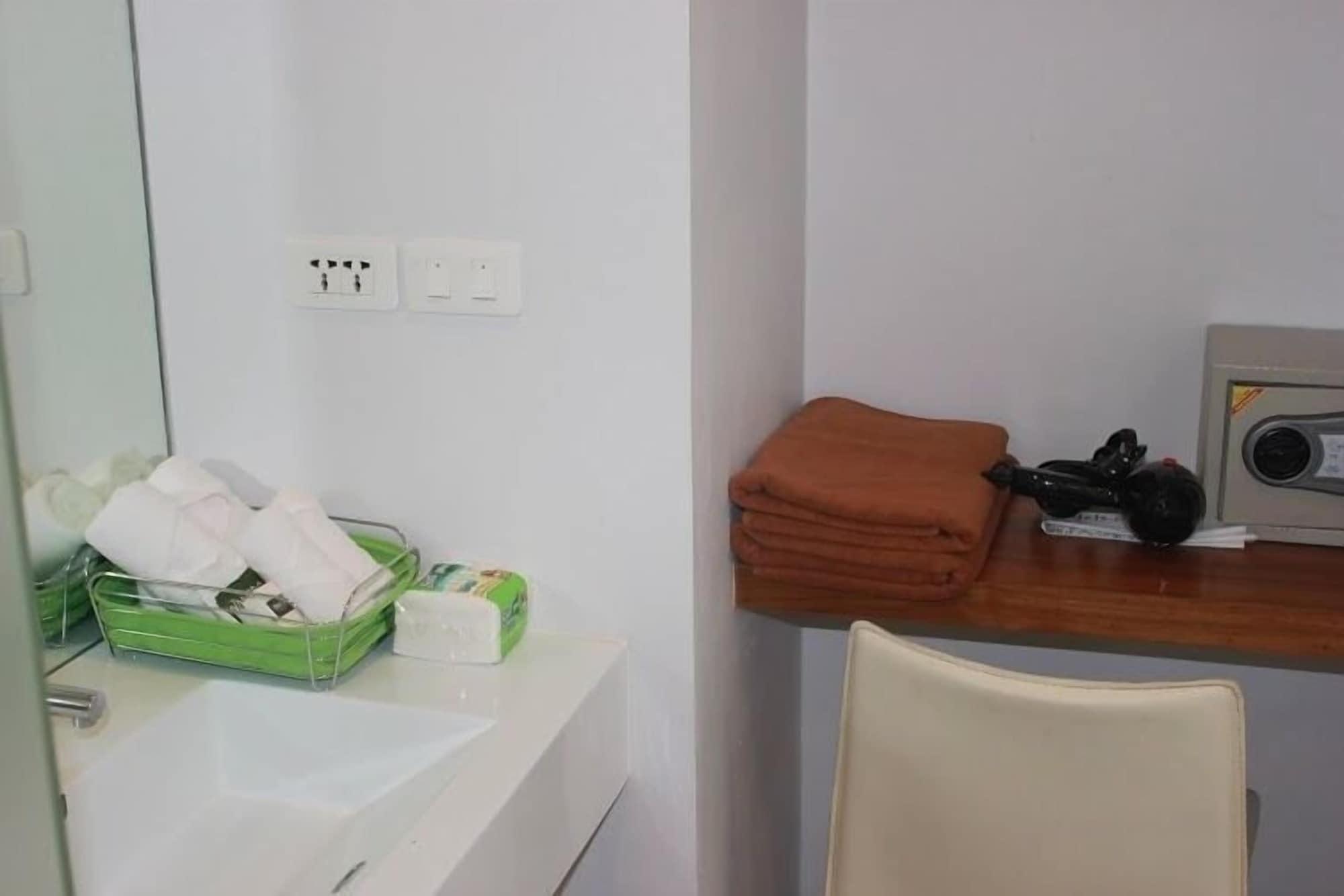 Nantra Thongson Bay Resort & Villas - Monthly Service Choeng Mon المظهر الخارجي الصورة